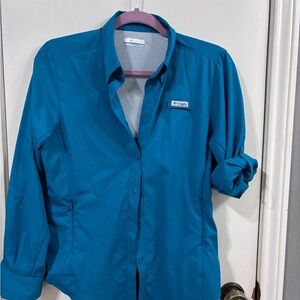 Columbia PFG Blue Button-Up Shirt
